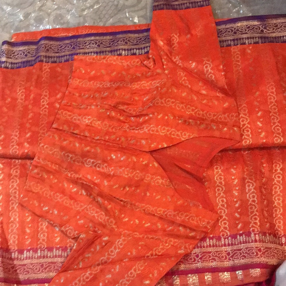 Saree - Picture 4 of 6